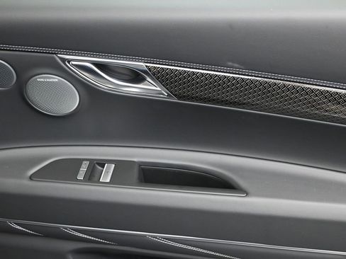 New 2025 Genesis GV80 3.5T e-SC image 14