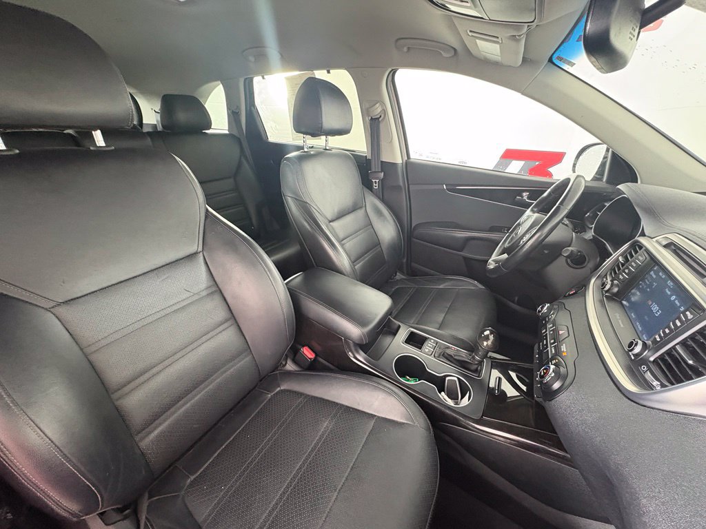 Used 2018 Kia Sorento EX AWD/4WD image 34