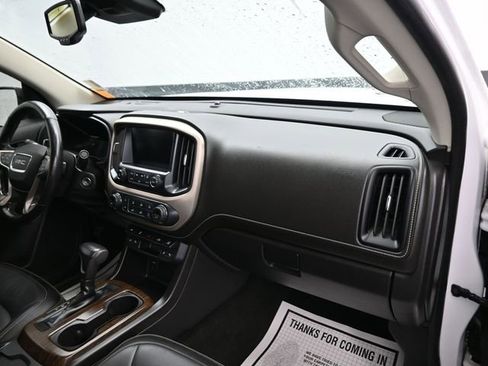 Used 2018 GMC Canyon Denali image 8
