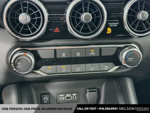 Certified 2025 Nissan Sentra SV FWD image 15