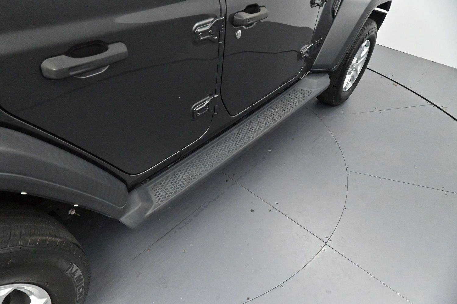 Used 2022 Jeep Wrangler Unlimited Sport AWD/4WD image 9