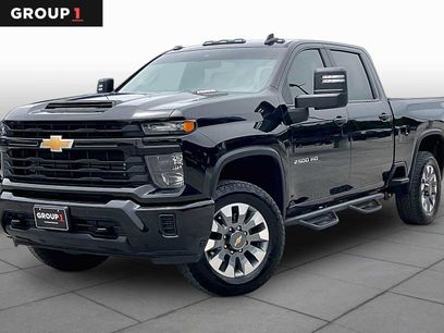 Used 2025 Chevrolet Silverado 2500 Custom w/ Custom Value Package