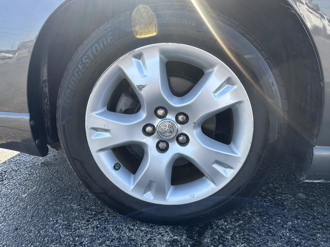 Used 2008 Toyota Matrix FWD image 8