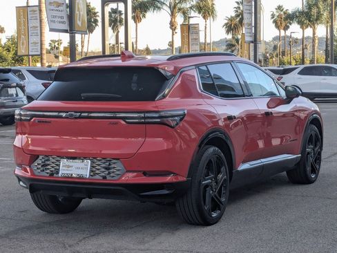 Used 2025 Chevrolet Equinox EV RS w/ LPO, All-Weather Mat Package image 5