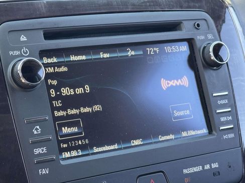 Used 2017 Buick Enclave Leather FWD image 15
