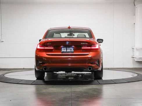 Used 2022 BMW 330e xDrive w/ Premium Package image 5