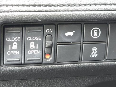 Used 2021 Honda Odyssey EX-L image 14