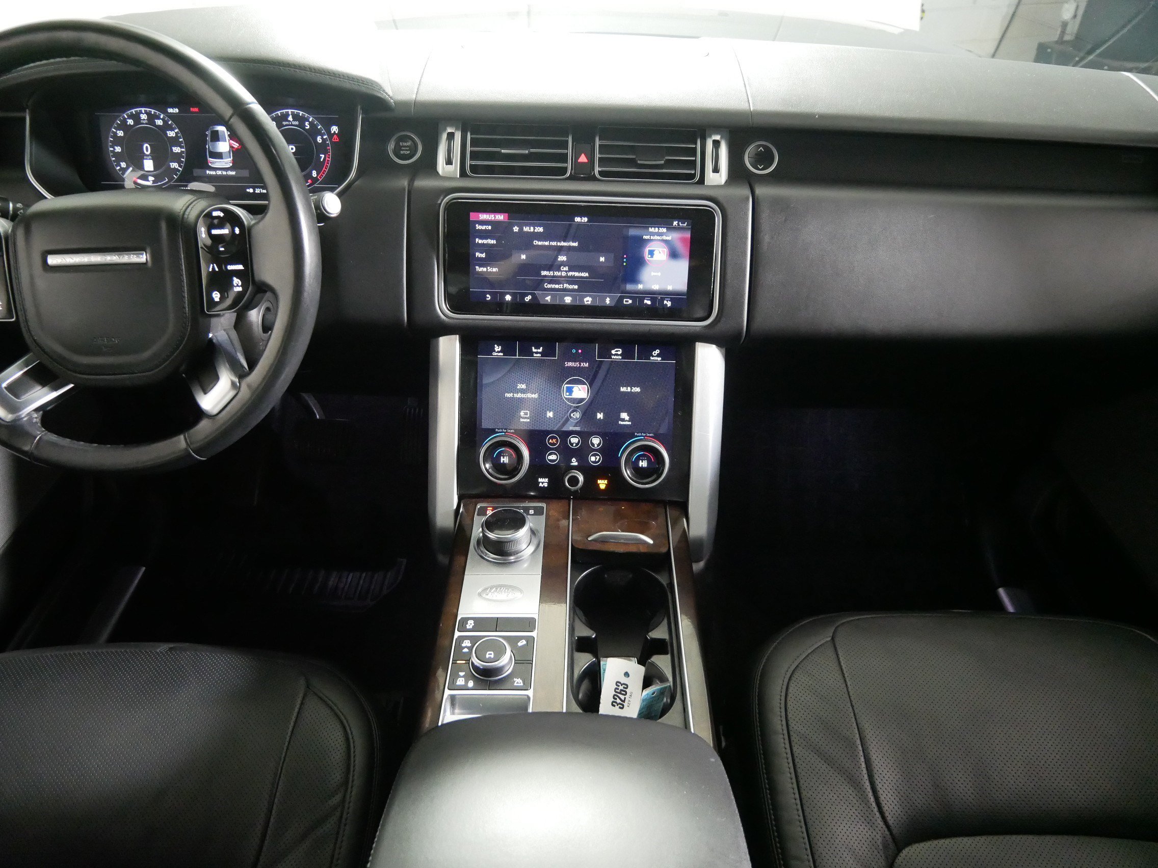 Used 2020 Land Rover Range Rover HSE AWD/4WD image 10