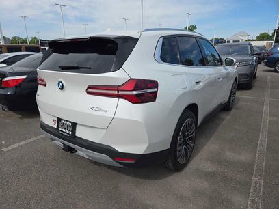 New 2025 BMW X3 xDrive30i w/ Premium Package