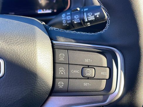 New 2026 Jeep Grand Wagoneer Base image 16