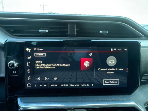 Used 2023 GMC Sierra 1500 Denali w/ Technology Package AWD/4WD image 26