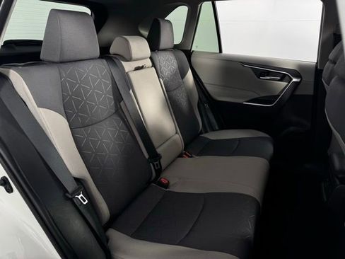 Used 2024 Toyota RAV4 XLE image 16