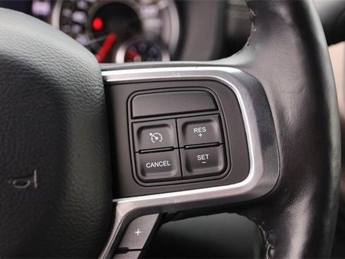 Used 2019 RAM 2500 Laramie image 12