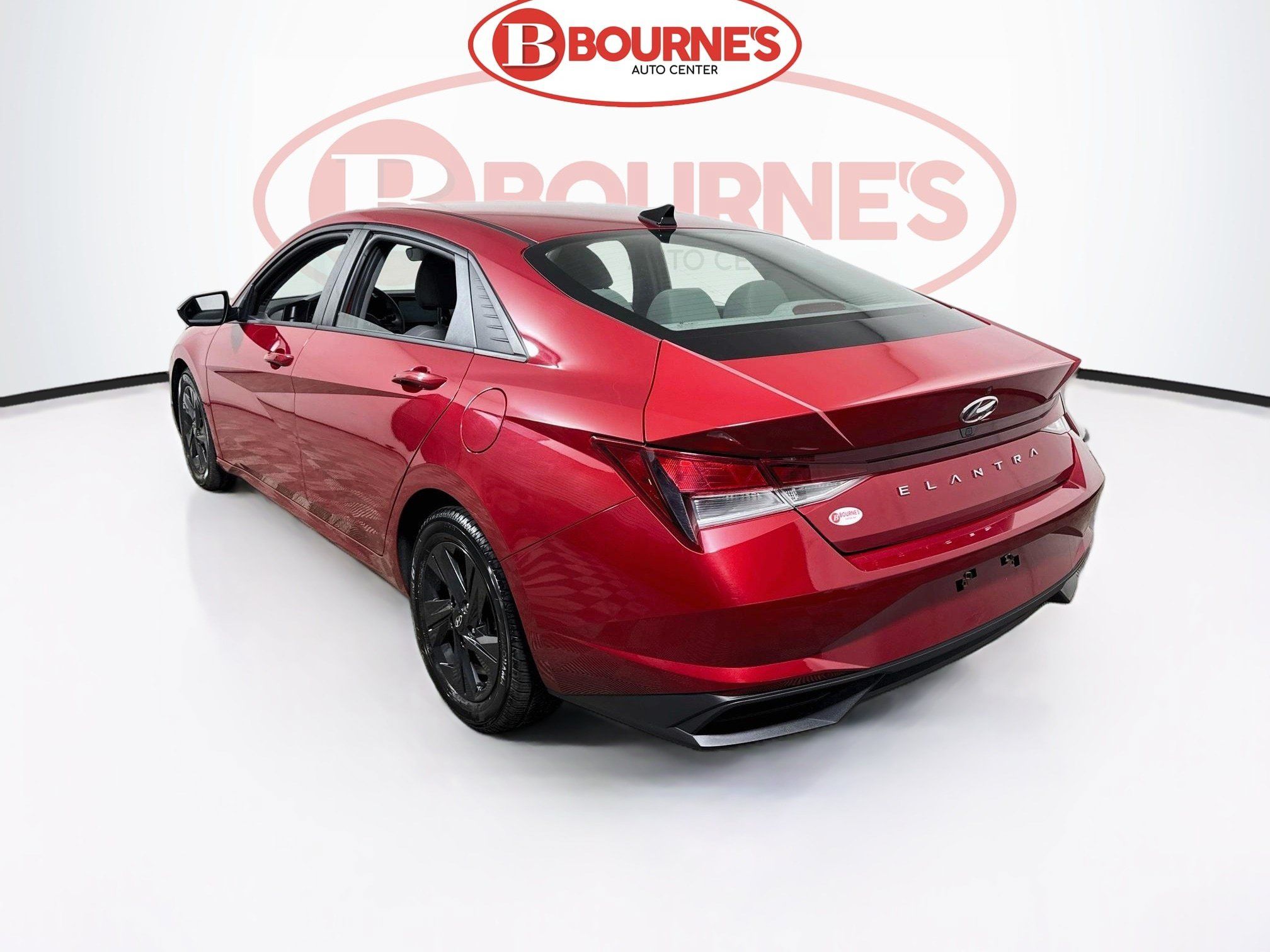 Used 2021 Hyundai Elantra SEL FWD image 7