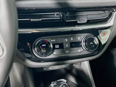New 2026 Buick Envista Sport Touring w/ Convenience I Package FWD image 13