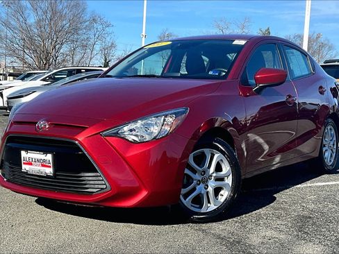 Used 2017 Toyota Yaris iA image 1