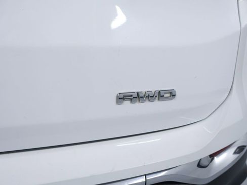 Used 2020 GMC Terrain SLT image 11