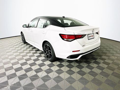 New 2025 Nissan Sentra SR image 7