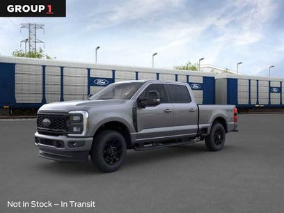 Used 2025 Ford F250 Lariat w/ Black Appearance Package