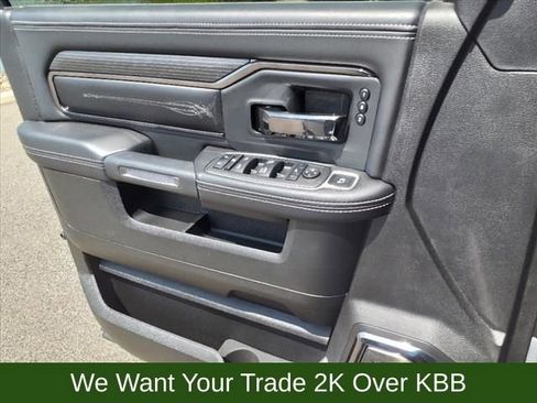 Used 2022 RAM 3500 Limited AWD/4WD image 24