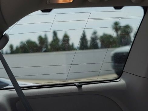 Used 2018 Toyota Sienna XLE w/ XLE Navigation Package FWD image 49