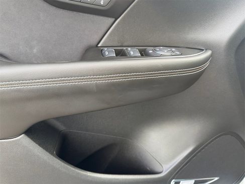 Used 2024 Buick Envision Sport Touring image 28