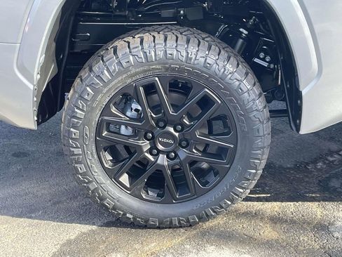 New 2026 Toyota Tundra Limited image 14