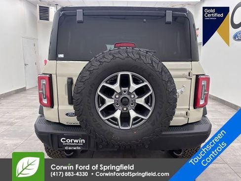 Certified 2025 Ford Bronco Badlands image 5