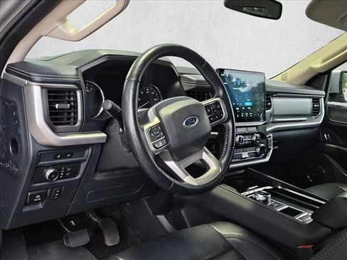 Used 2022 Ford Expedition Max XLT RWD image 8