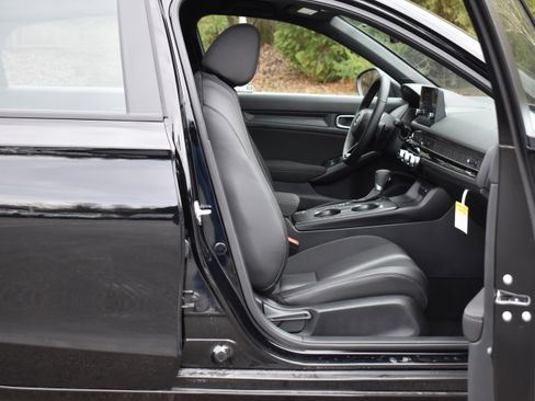 Used 2026 Honda Civic Sport image 25