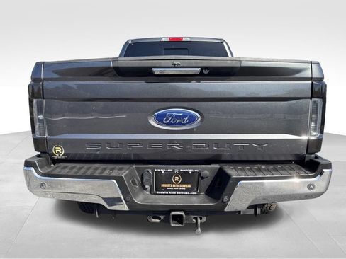 Used 2017 Ford F350 Lariat w/ Chrome Package AWD/4WD image 4