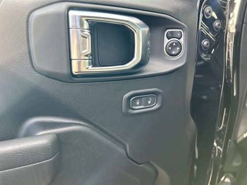New 2026 Jeep Wrangler Unlimited Sport AWD/4WD image 7