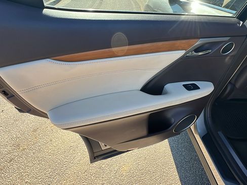 Used 2017 Lexus RX 350 FWD image 24