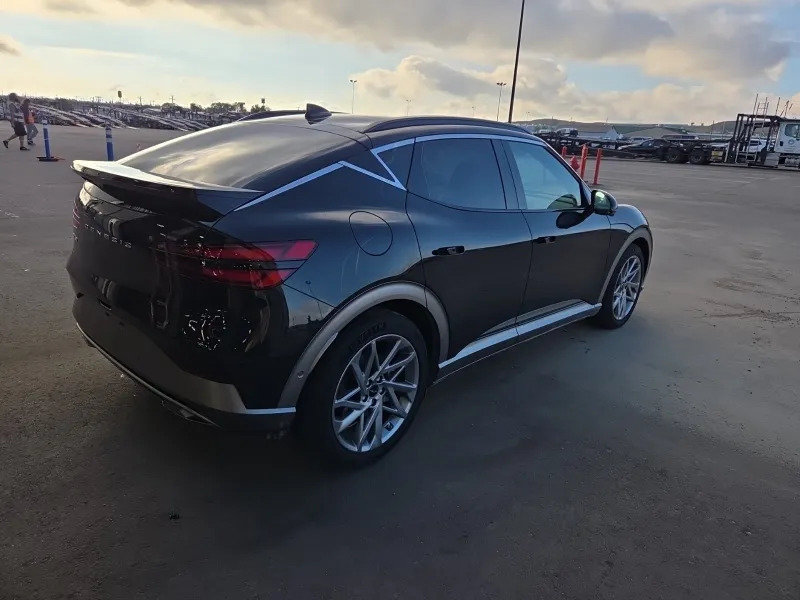 Used 2025 Genesis GV60 Advanced AWD/4WD image 4