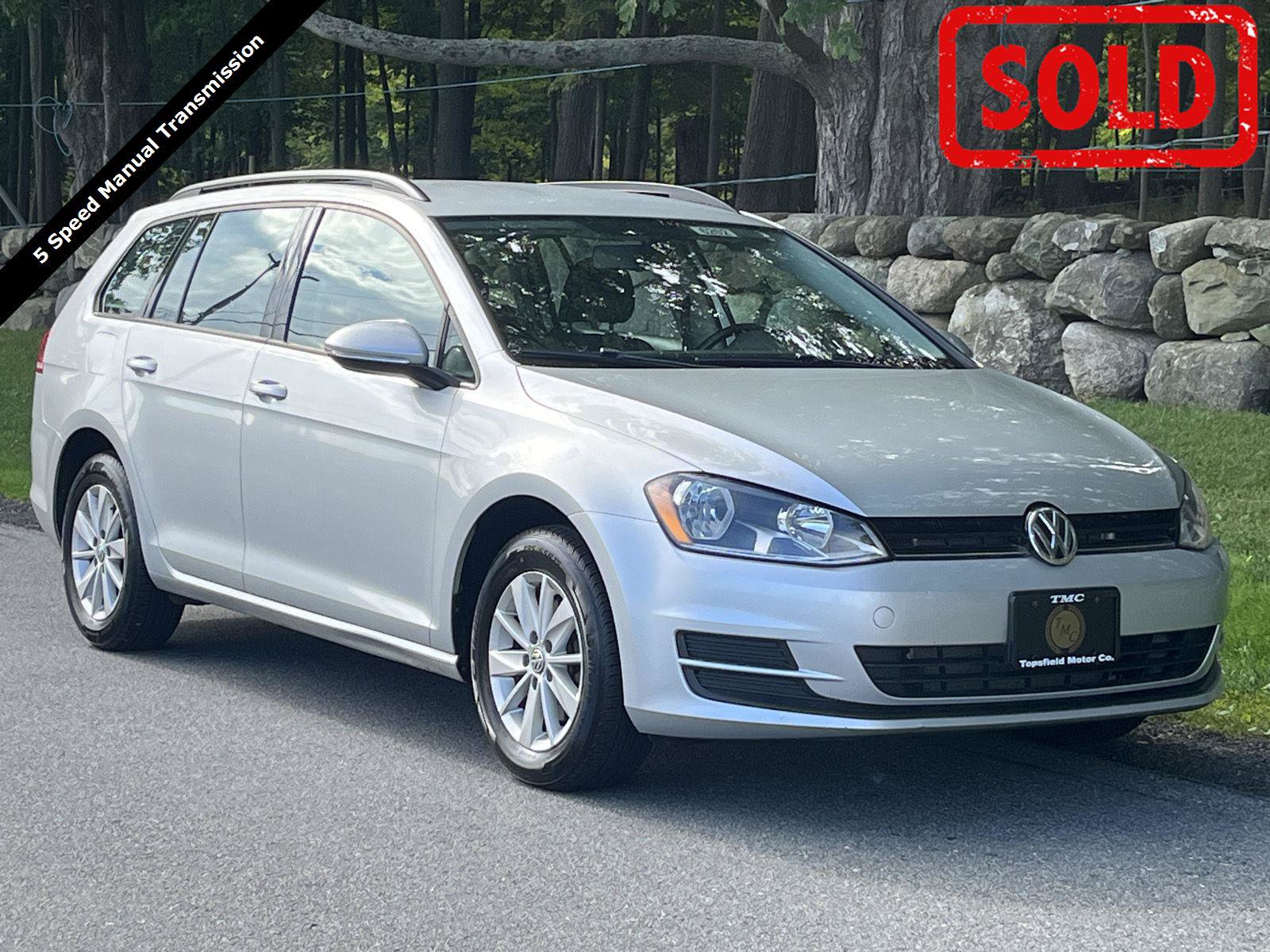 Used 2016 Volkswagen Golf S FWD image 1