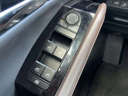 Used 2024 MAZDA CX-30 AWD 2.5 S w/ Premium Package image 29