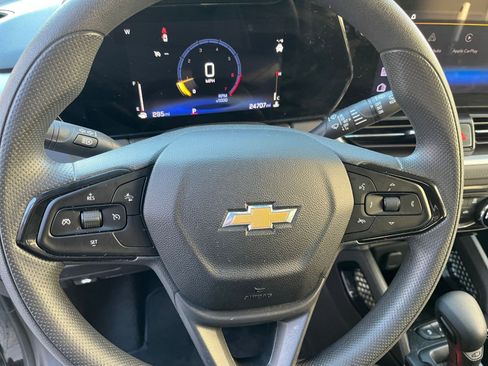 Used 2025 Chevrolet TrailBlazer LT image 28