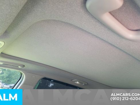 Used 2020 Hyundai Santa Fe Limited FWD image 8