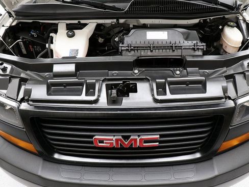 Certified 2023 GMC Savana 2500 Extended w/ Driver Convenience Package image 27