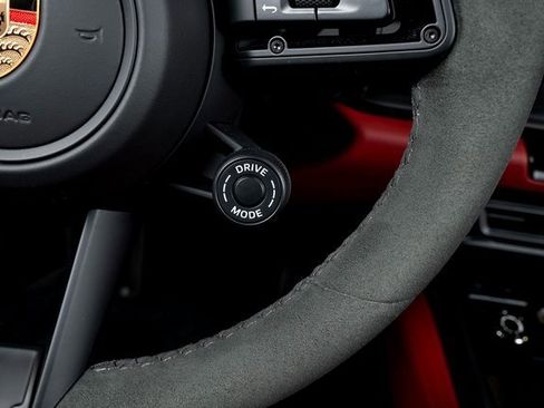 Used 2024 Porsche 911 Targa 4 GTS image 38