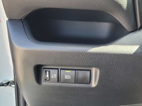 Used 2024 Toyota RAV4 LE FWD image 26