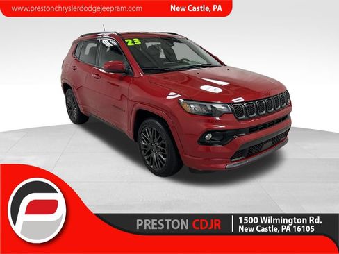 Used 2023 Jeep Compass Limited AWD/4WD image 1