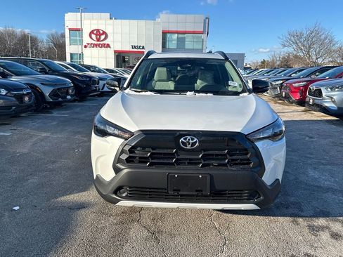 New 2026 Toyota Corolla Cross LE image 2