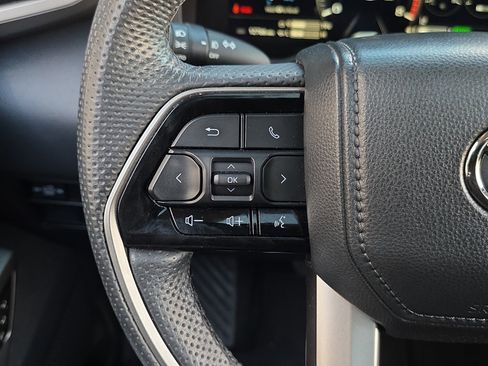 Used 2024 Toyota Tundra Limited w/ Power Package image 21