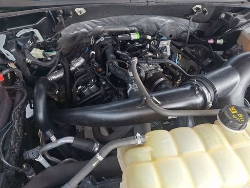 Used 2019 Ford F150 XL w/ Equipment Group 101A Mid AWD/4WD image 28