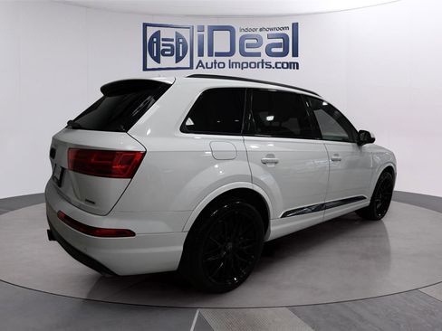 Used 2017 Audi Q7 3.0T Prestige w/ Prestige Package image 5