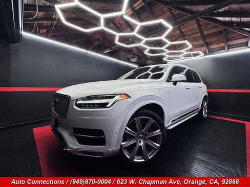 Used 2016 Volvo XC90 T6 Inscription w/ Vision Package AWD/4WD image 2