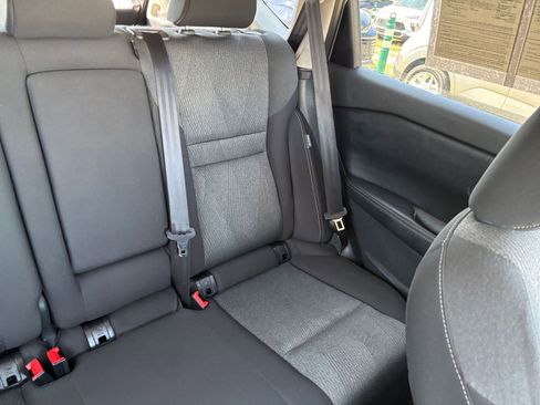 Used 2025 Nissan Rogue SV image 39