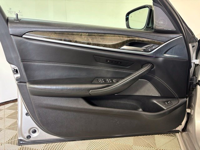 Used 2019 BMW M550i xDrive w/ Dynamic Handling Package AWD/4WD image 10