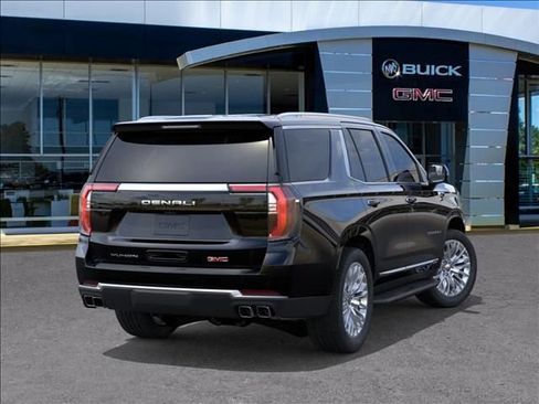 New 2026 GMC Yukon Denali image 4